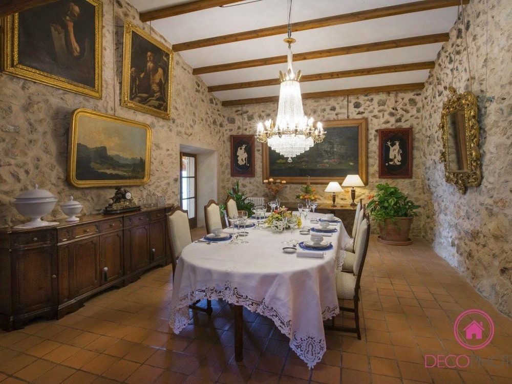 Venta de finca rústica en Andratx Mallorca | son Miquel comedor