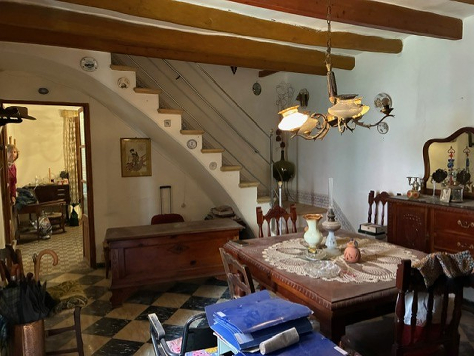 Casa de pueblo en Andratx Mallorca | casa mallorquina escalera